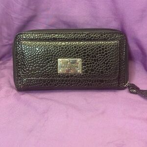 Kenneth Cole Reaction Black Textured Wallet